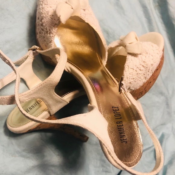 Jennifer Lopez high heel - Picture 8 of 8